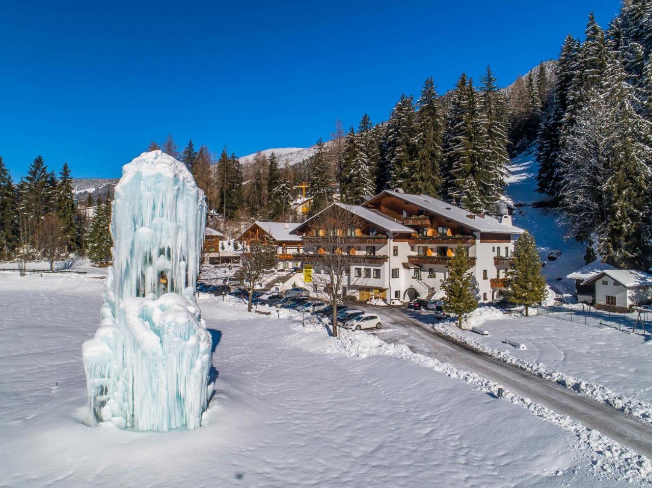 Hotel Pontives Ortisei Exterior photo