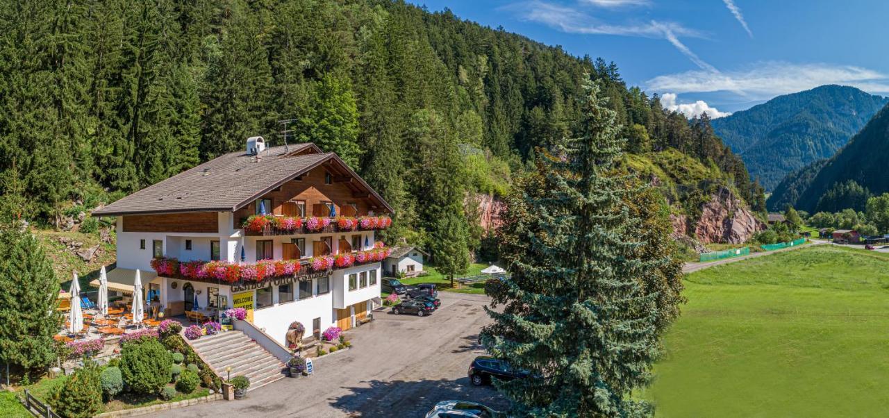 Hotel Pontives Ortisei Exterior photo